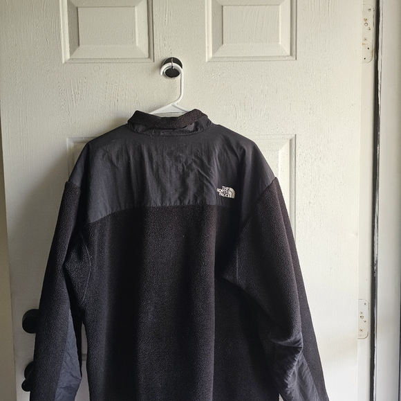Mens North Face Denali jacket - Picture 7 of 10